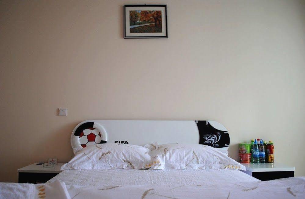 Kunming Colorful Cloud Apartment Hotel Exterior photo